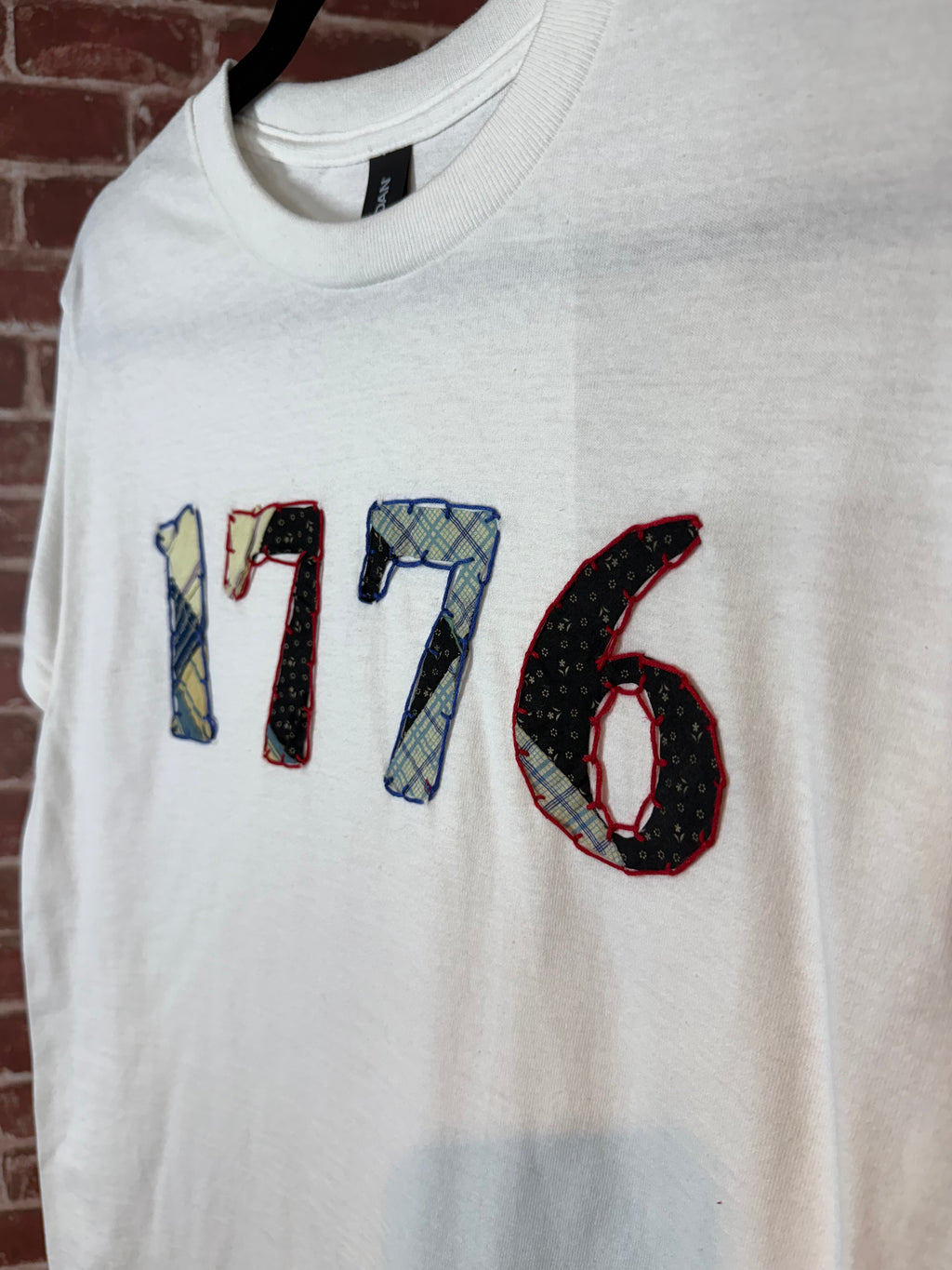 Americana Quilted Shirt with 1776, White -Small