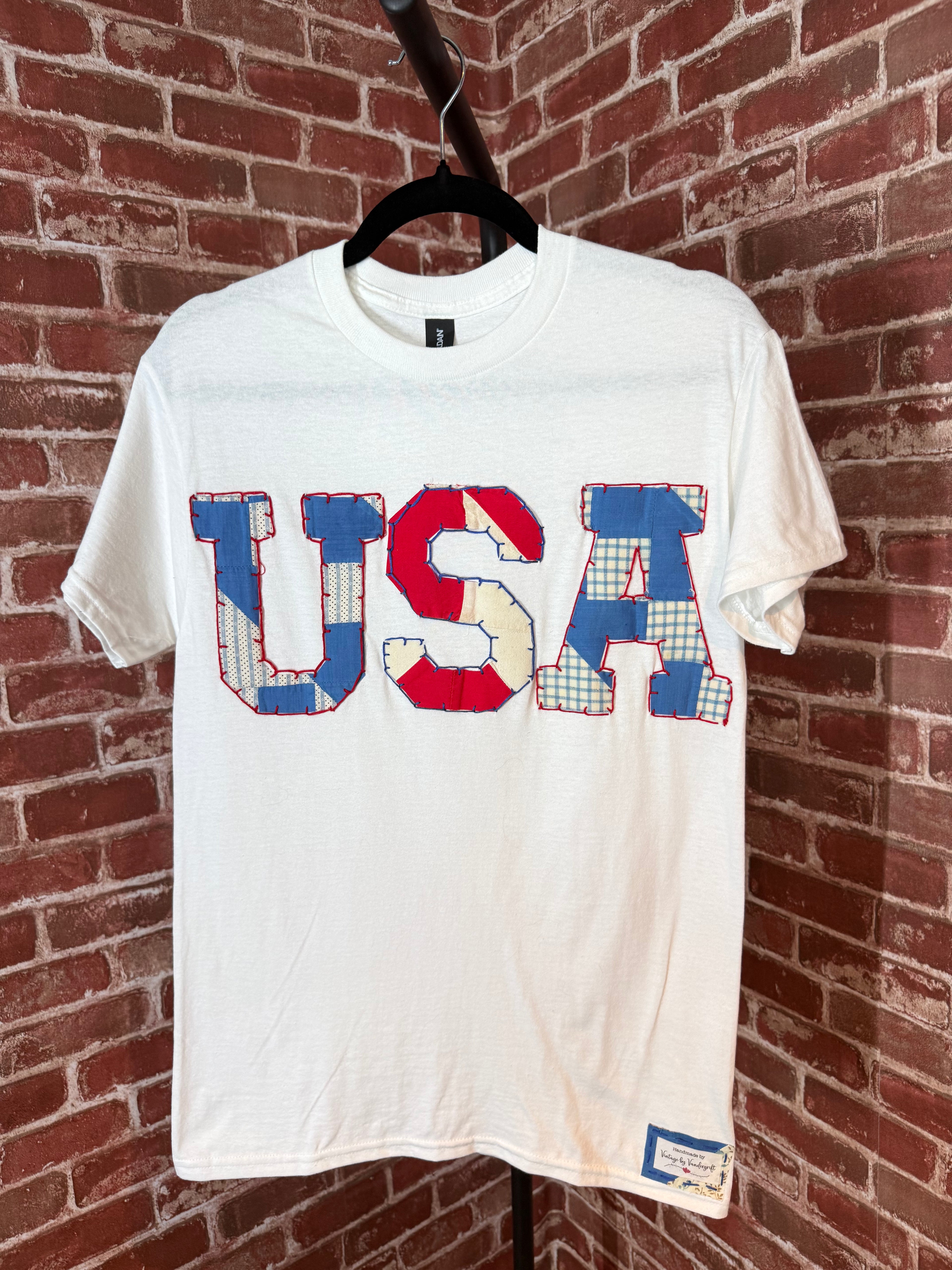 Americana Quilted Shirt with USA, White -Small