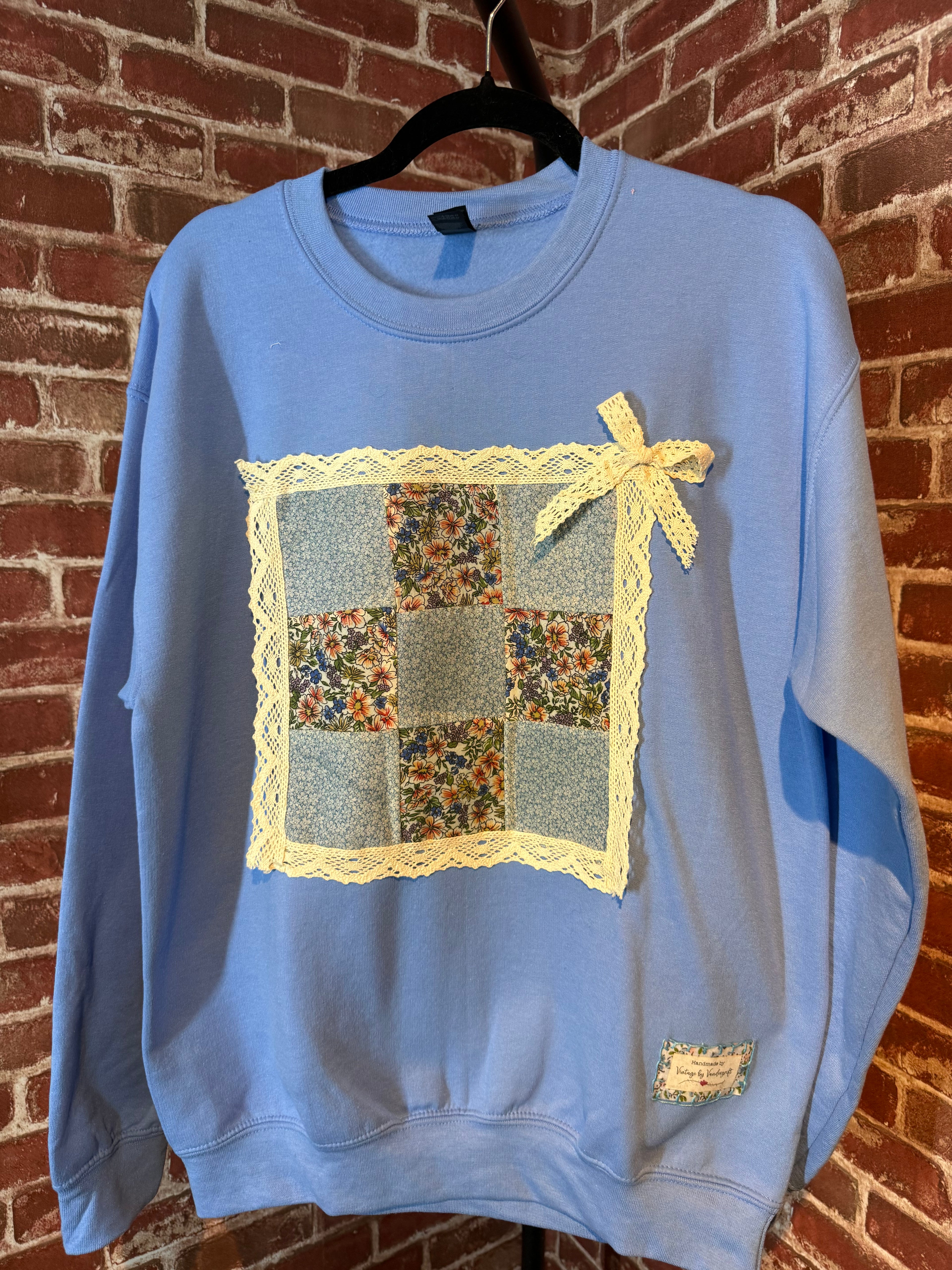 Light Blue Quilted Sweatshirt - Medium