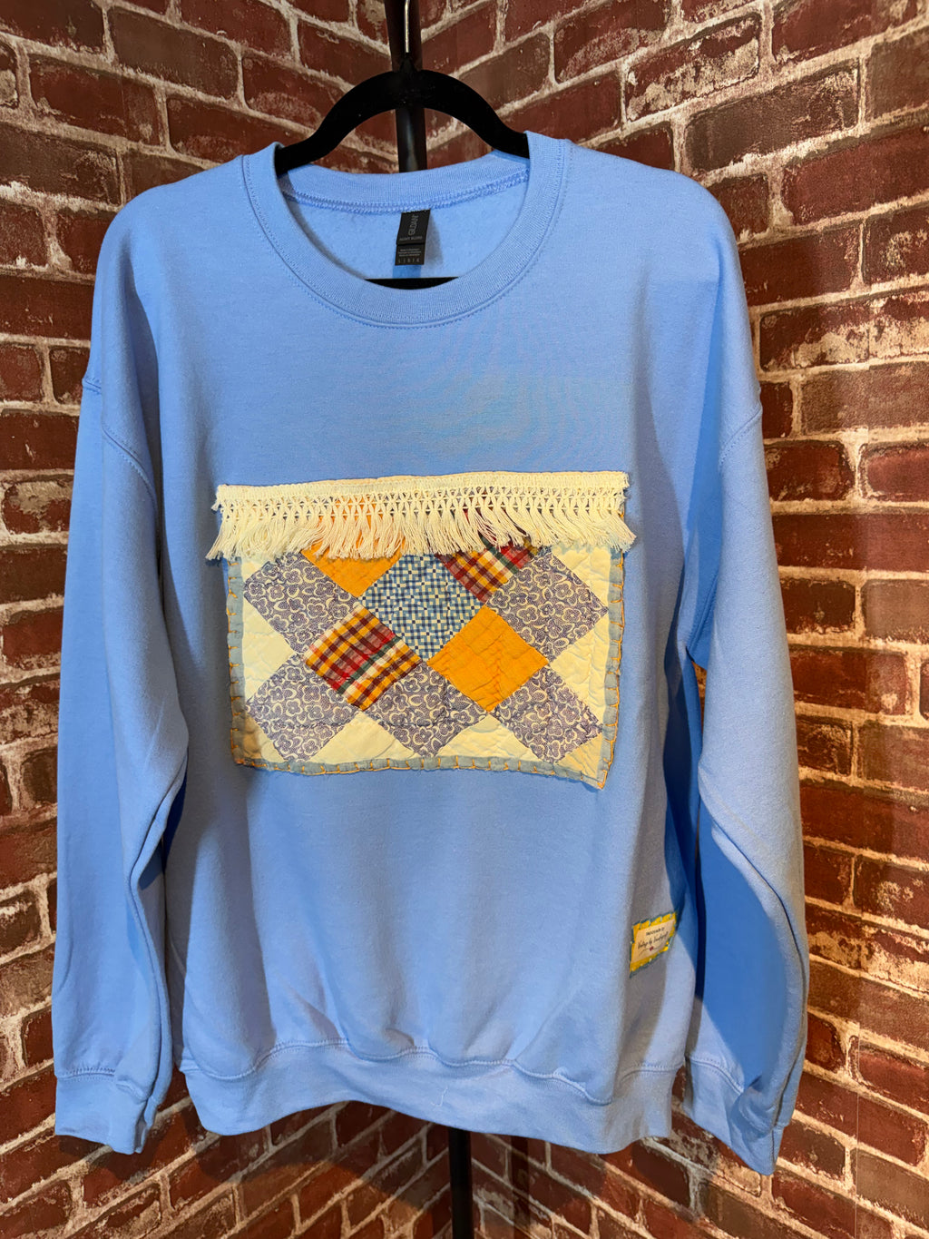 Light Blue Quilted Sweatshirt - Large