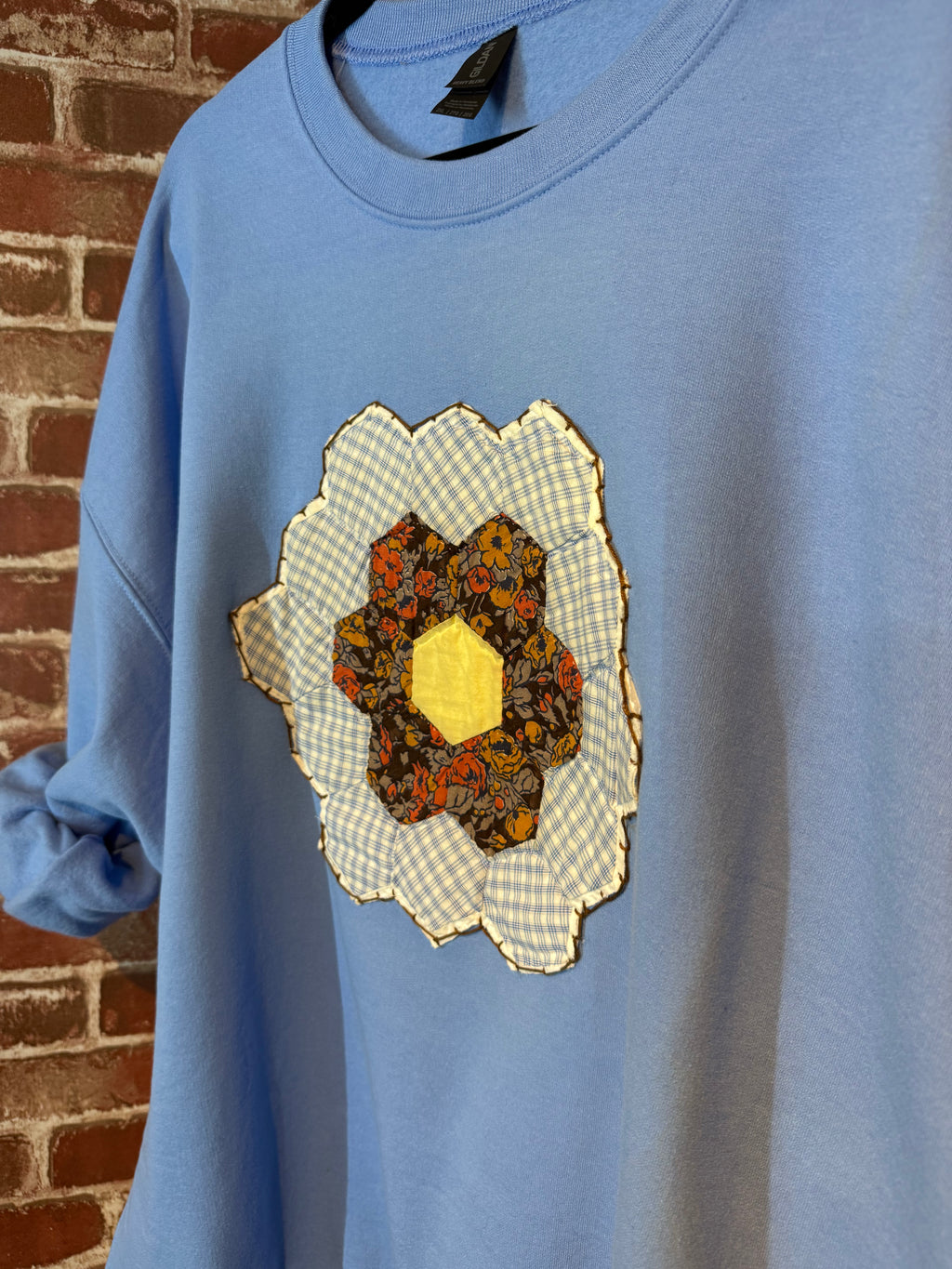 Light Blue Quilted Sweatshirt - 2XLarge