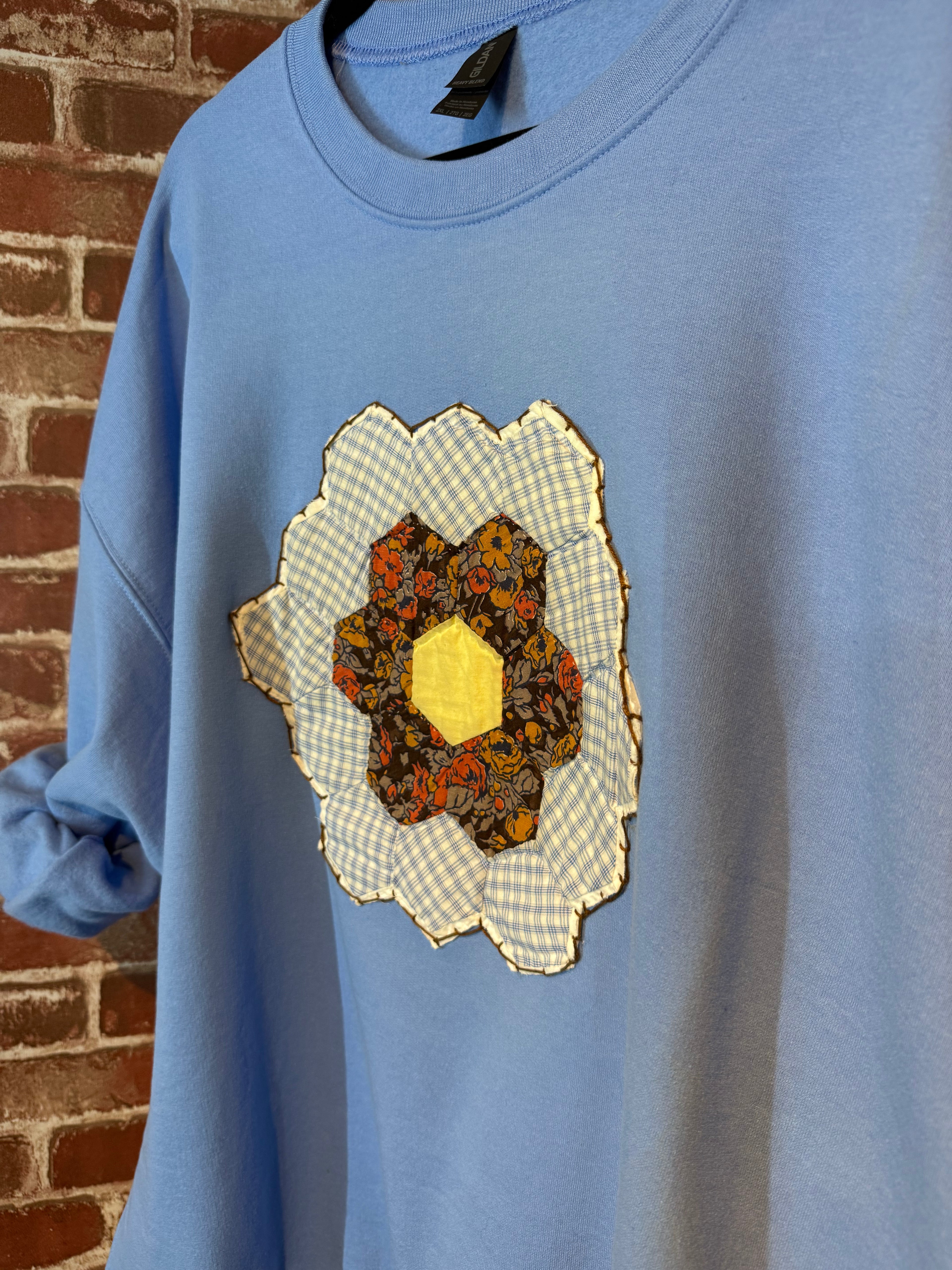 Light Blue Quilted Sweatshirt - 2XLarge