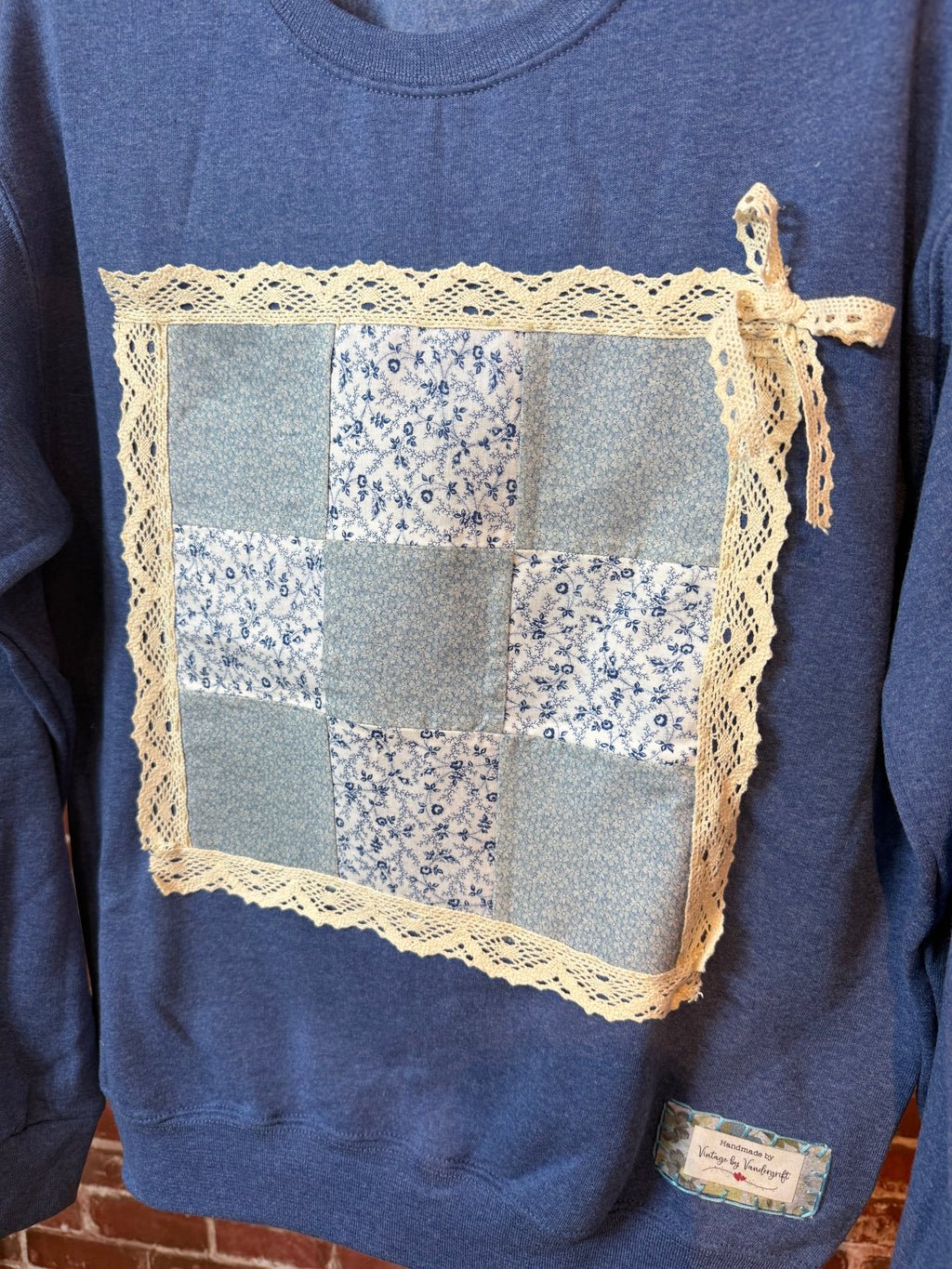 Blue Quilted Sweatshirt - Small
