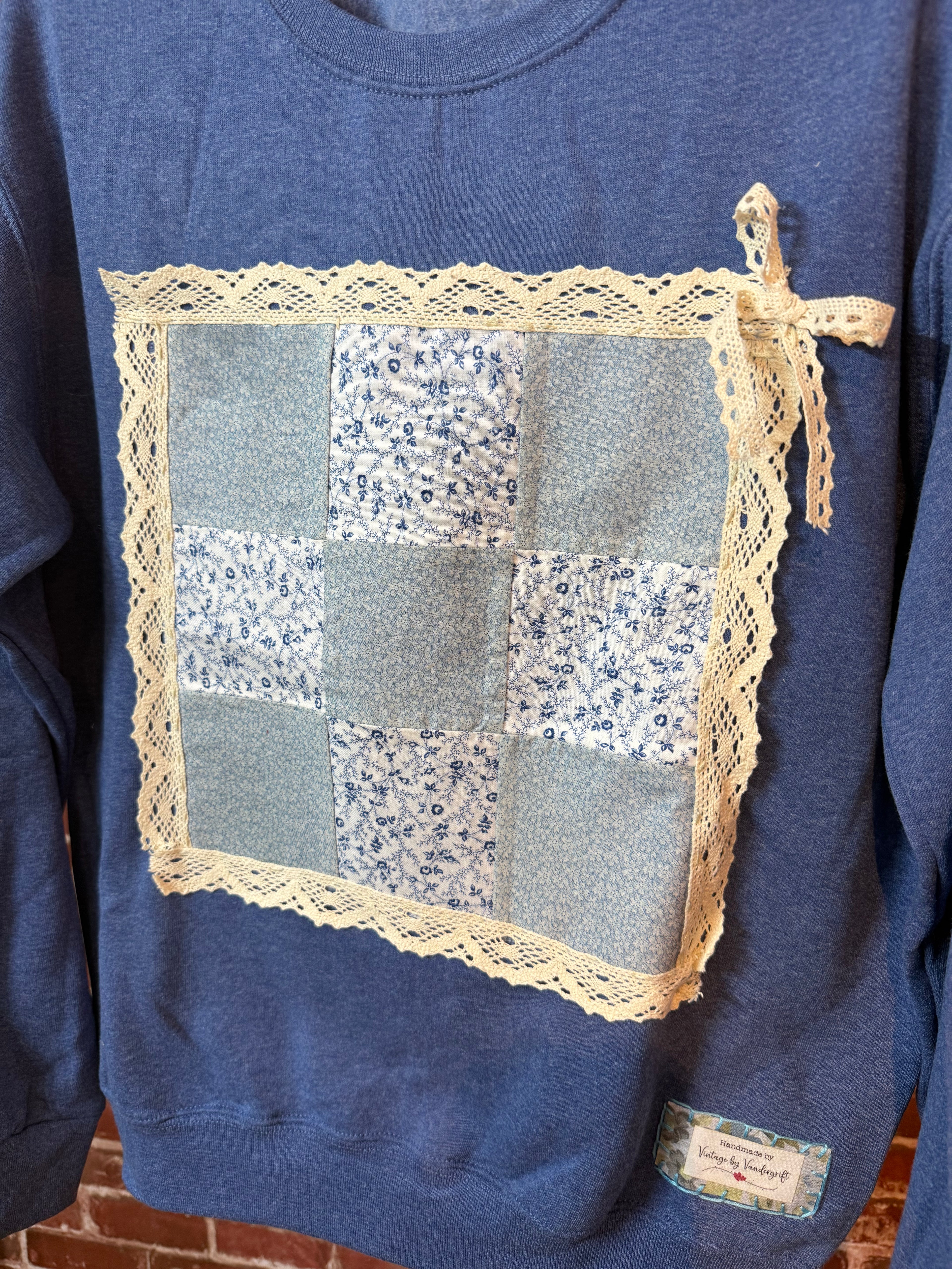 Blue Quilted Sweatshirt - Small