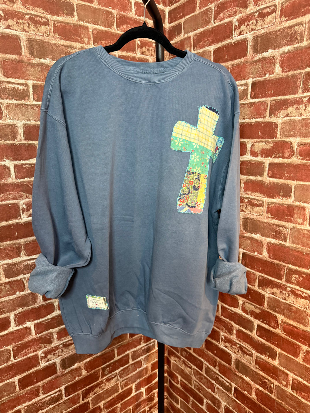 Vintage Blue Quilted Cross Sweatshirt - XLarge