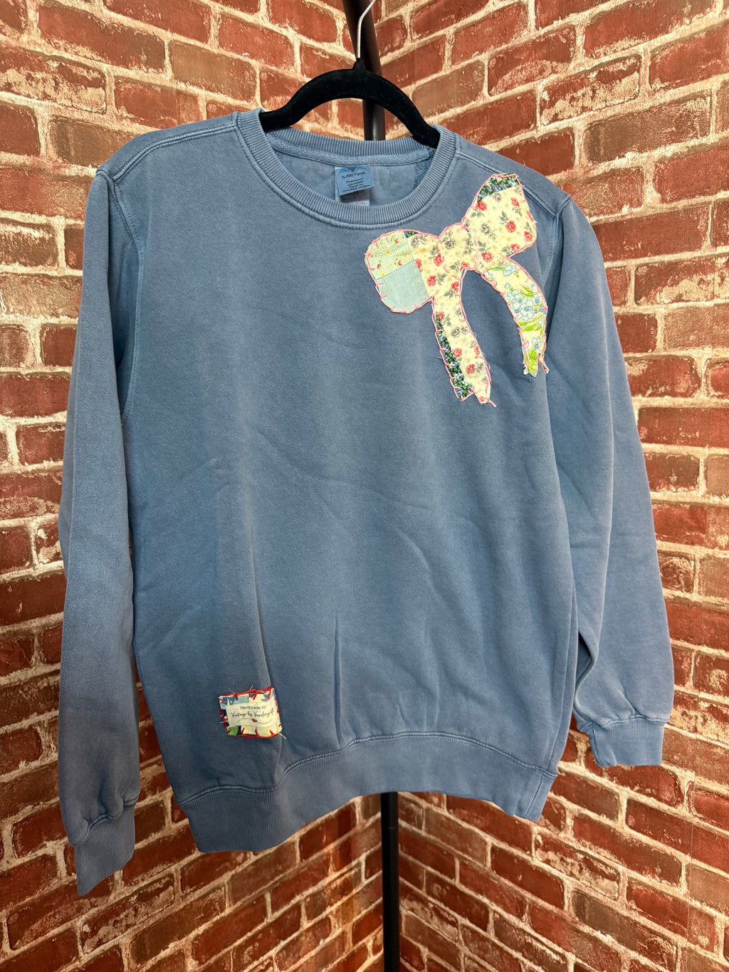 Vintage Blue Quilted Bow Sweatshirt -Small