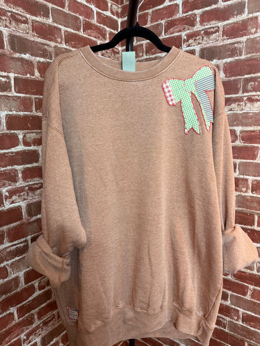 Vintage Pink Quilted Bow Sweatshirt -2XLarge