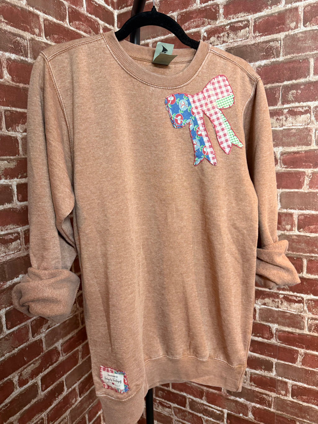 Vintage Pink Quilted Bow Sweatshirt -Small