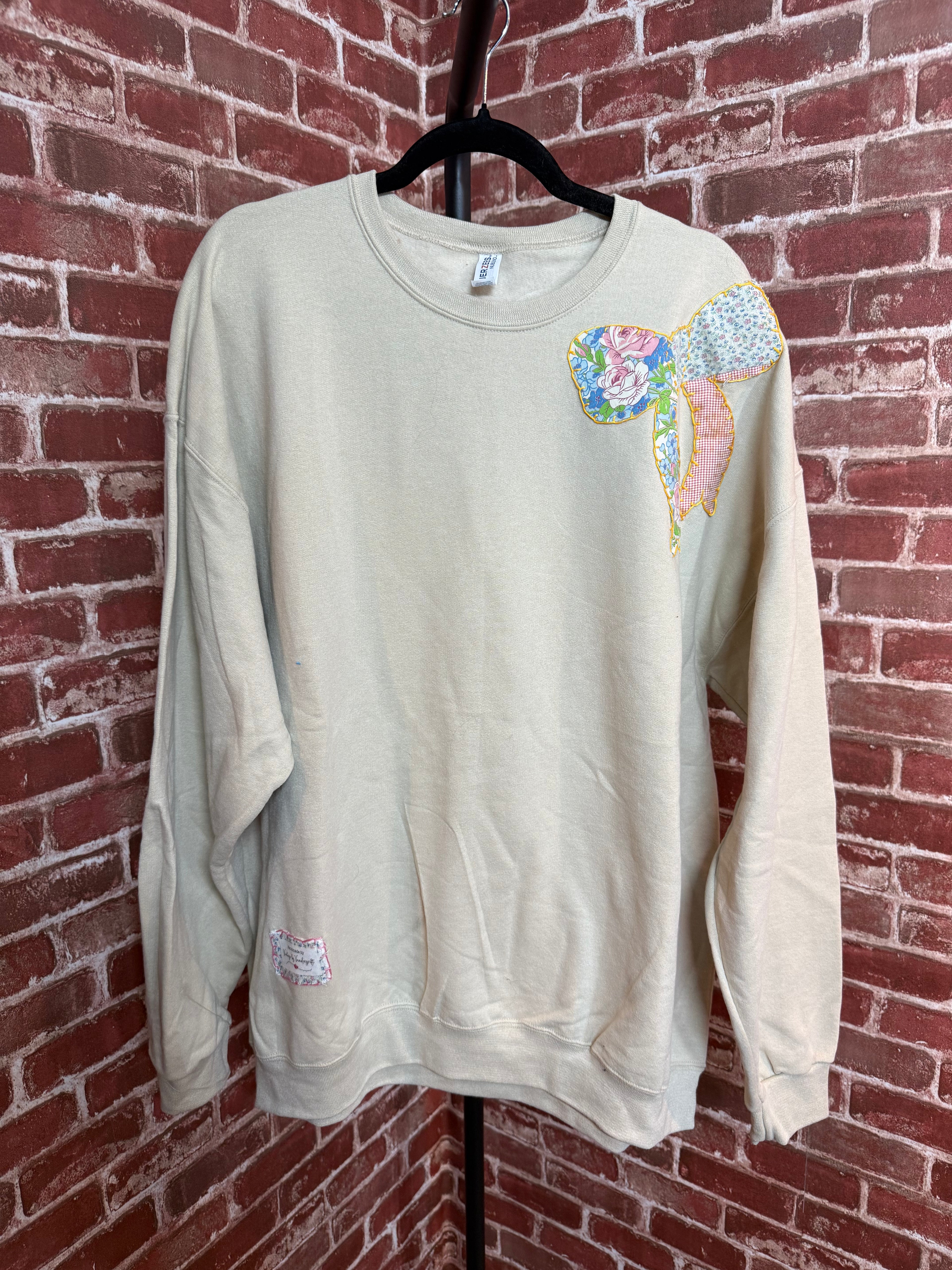 Tan Quilted Bow Sweatshirt -2XLarge