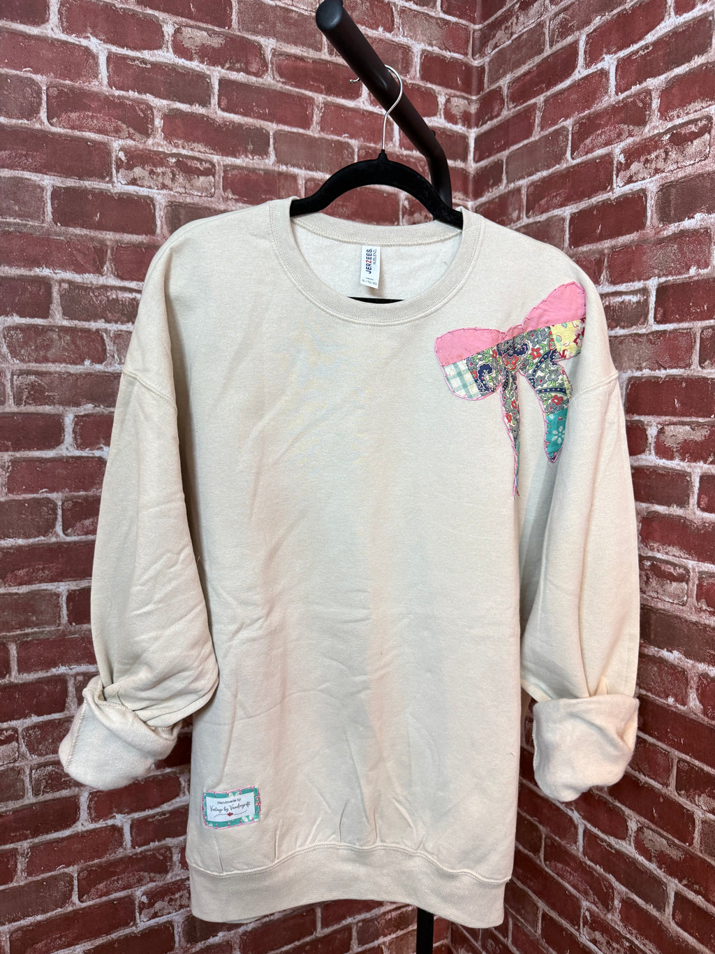 Tan Quilted Bow Sweatshirt -XLarge