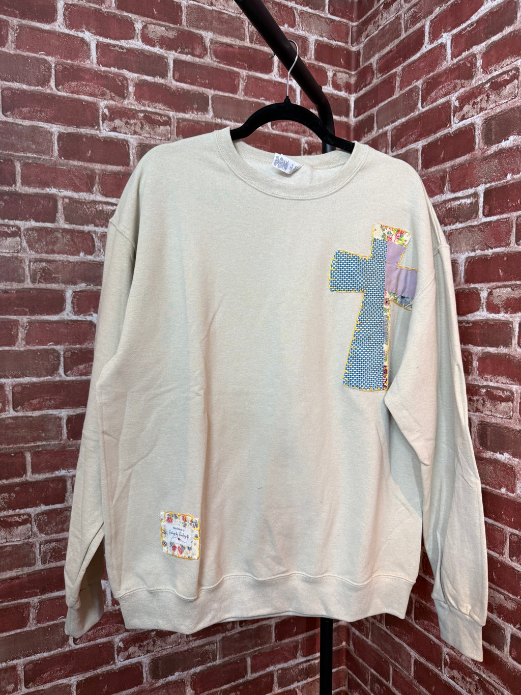 Tan Quilted Cross Sweatshirt -Large