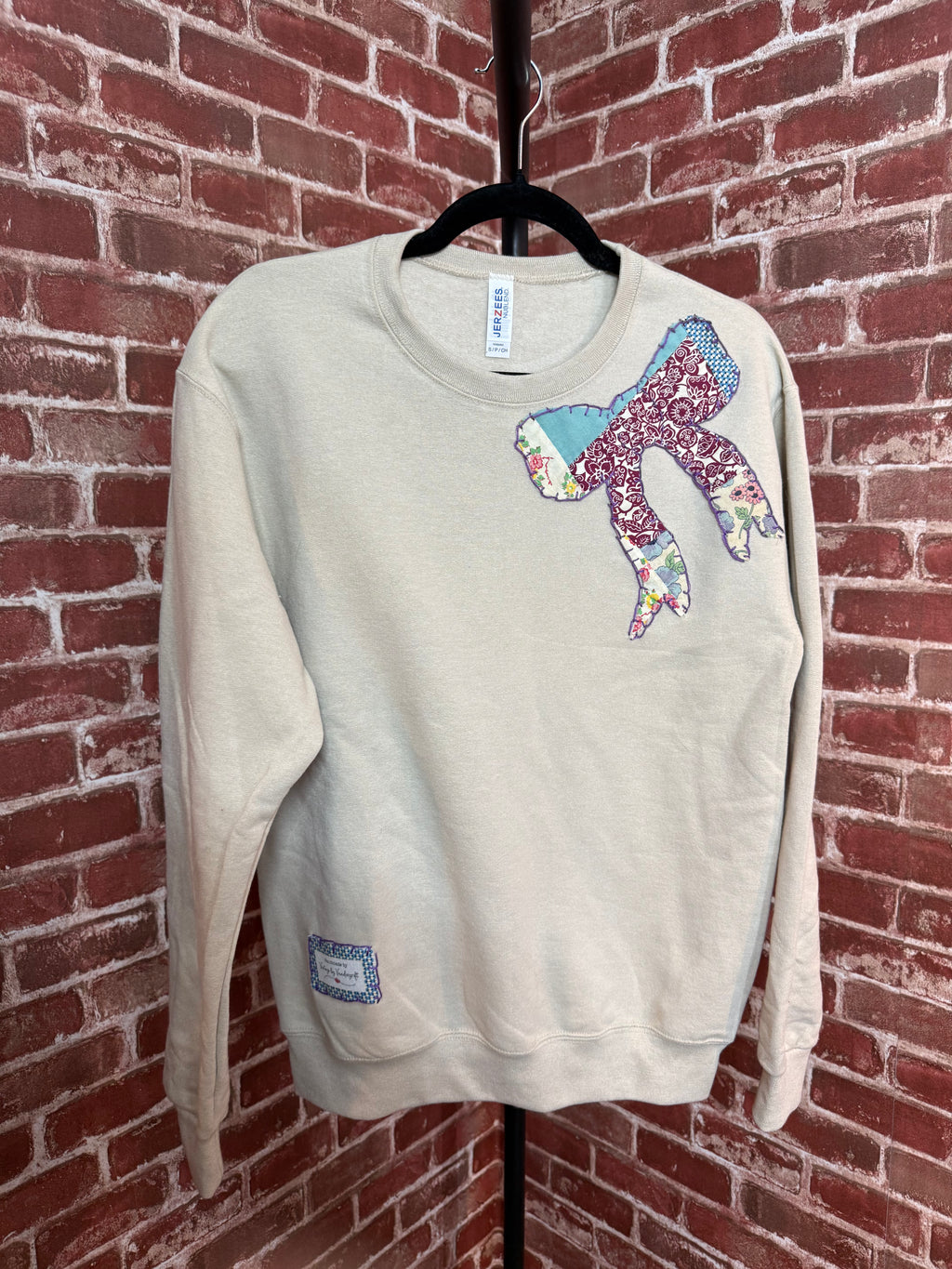 Tan Quilted Bow Sweatshirt -Small