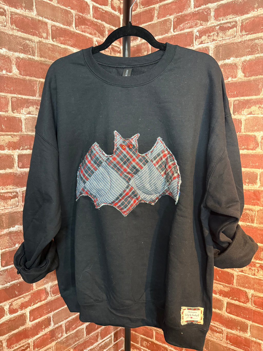 Quilted Bat Sweatshirt, Black -XLarge