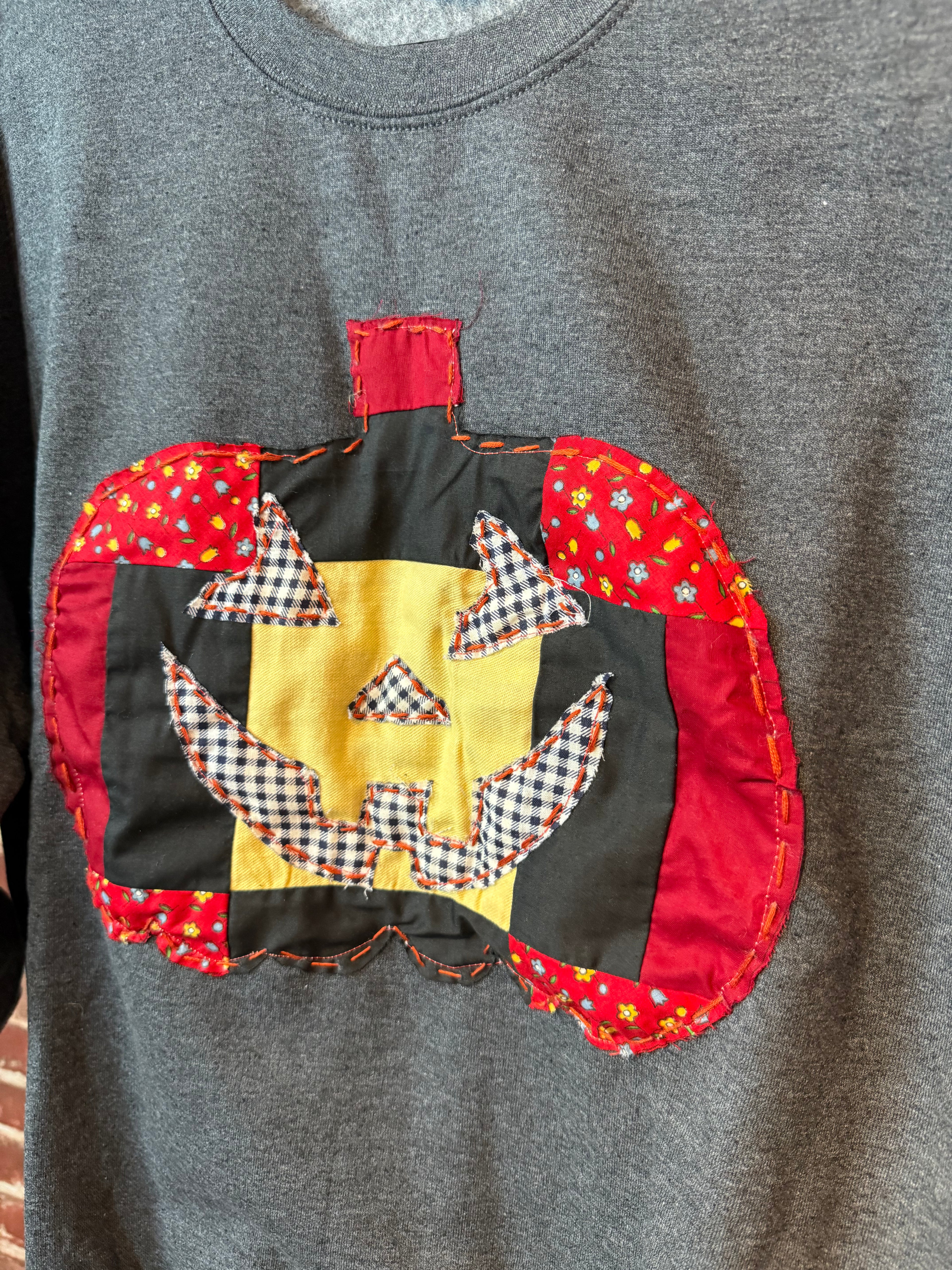 Quilted Pumpkin Sweatshirt, Dark Grey - Medium