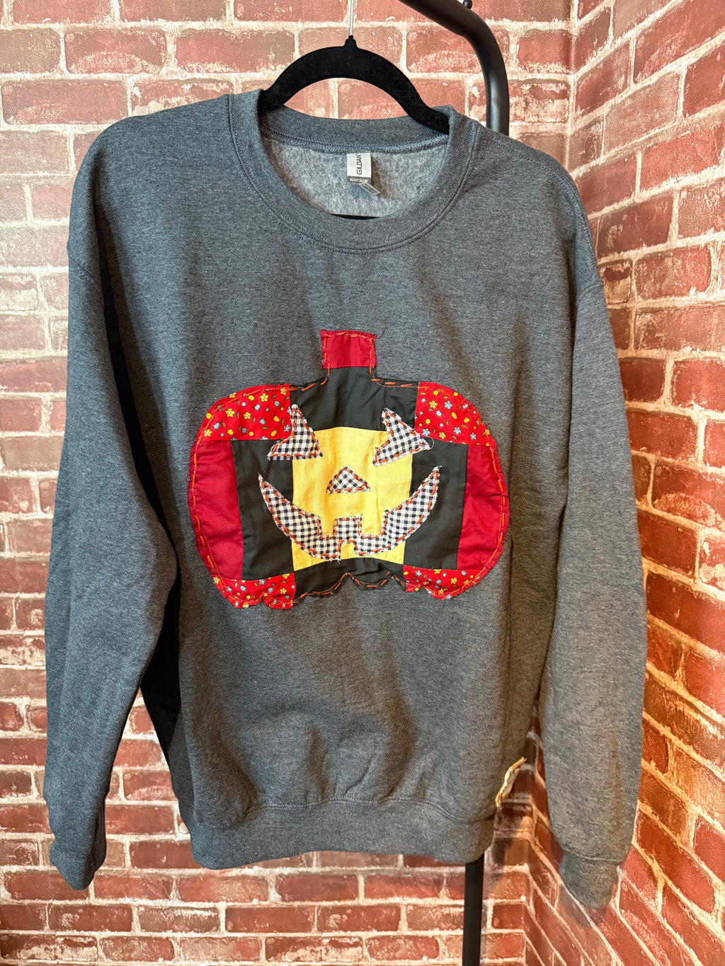 Quilted Pumpkin Sweatshirt, Dark Grey - Medium